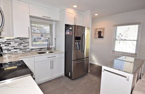 Hicksville Casa | Romance Vacation Sweet Home