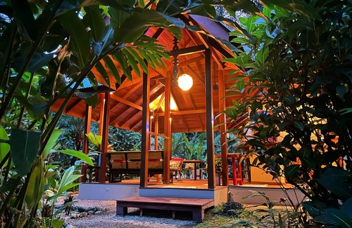 Cocles Villa | Geckoes Lodge: piscina deslumbrante romántica de lujo y piscina privada descalzo