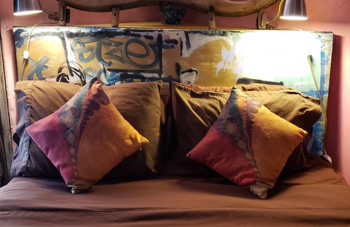 Cerrillos Casa | Romantic Adobe Casita, Hot tub, Kitchen, Woodstove, astounding views, historic.