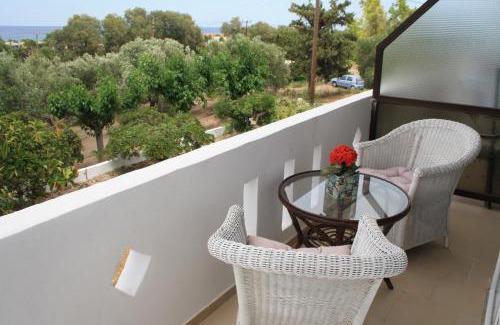 Adelianos Kampos Apartamento | Romantic Apartment