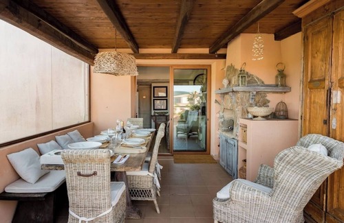 Porto Pozzo Apartamento | Apartamento romántico con vistas al mar en el archipiélago de la Maddalena.