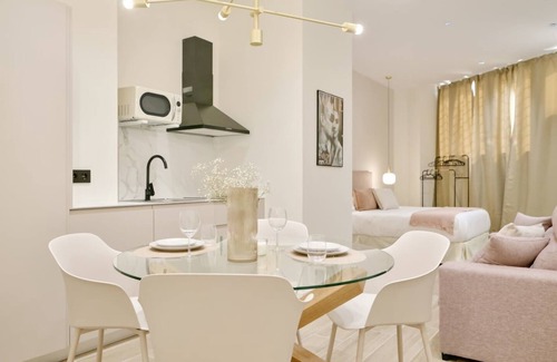 Poblats Maritims Apartamento | Romantic Apartment N3 Oceanografico Virkin Suites