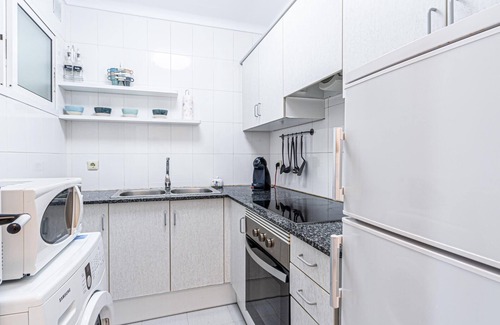 Sant Pol De Mar Apartamento | Romántico, Apartamento Playa con Vistas al Mar Mediterráneo