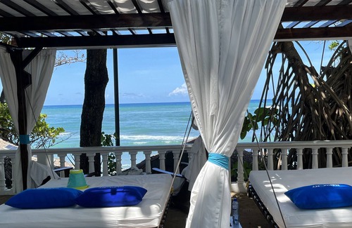 Costambar Villa | Romantic Caribbean villa just minutes from the beach