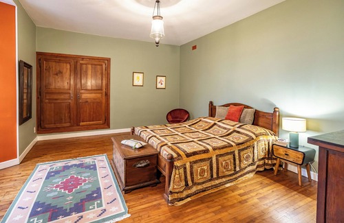 Bezenac Otro | Romantic castle with outstanding view over the valley- Private pool