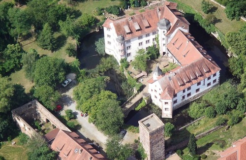 Lohrbach Apartamento | Apartamentos románticos del castillo en la región de Heidelberg / Neckartal