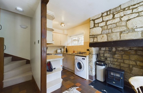 Winchcombe Casa | Romantic Cottage | Cotswolds | Parking | Wi-Fi