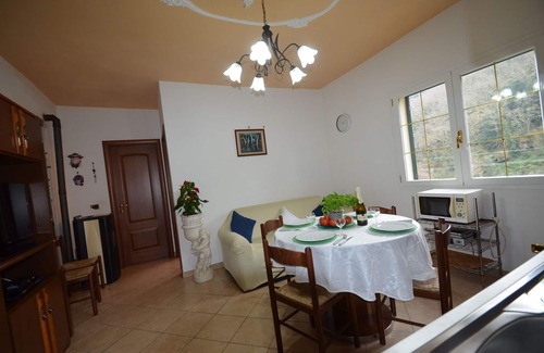 Prela Apartamento | Romantic cottage for two with large terrace and beautiful pool