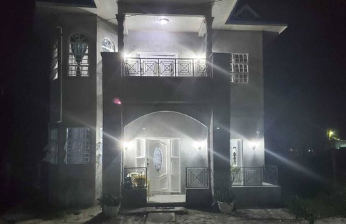 Demerara-Mahaica Casa | Romantic Country Villa w/shuttle service
