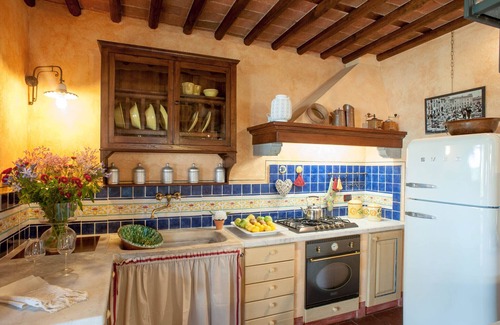 Nozanno Villa | Villa granja romántica en Lucca dormir 7 personas con piscina privada y conexión wi-fi