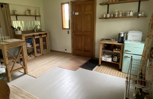 Canandaigua Otro | Romantic FLX Getaway on 14 Acres with Pool, Close to Wineries