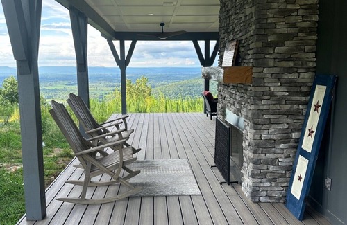 Pisgah Cabaña | Romantic Getaway at Honeymoon Cottage