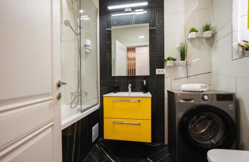 Oradea Apartamento | Romantic getaway at West Residence