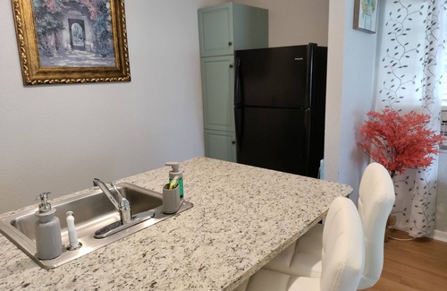 Clermont Apartamento | Romantic getaway, lakeview 5 min from the Downtown!