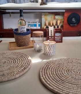 Lapa Alquiler De Eote | Romantic getaway on a sailboat in the Tagus