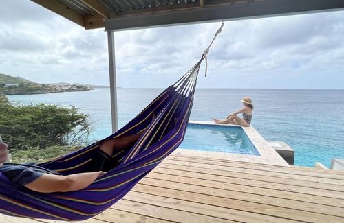 Willemstad Apartamento | Romantic getaway on the Caribbean with private plunge pool.