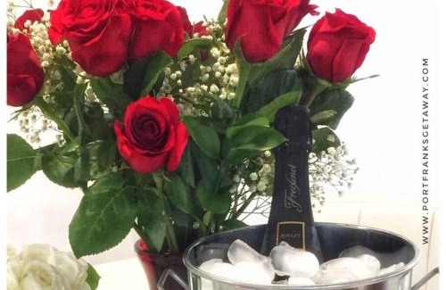 Port Franks Apartamento | Romantic Golden Spa Suite