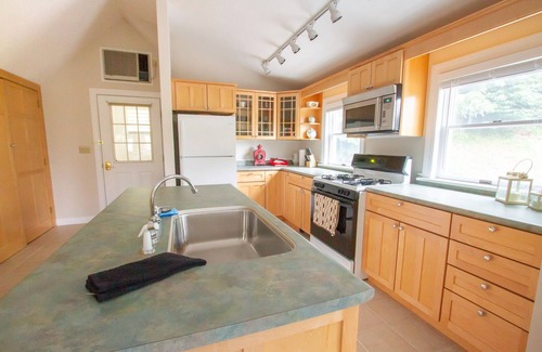 Woodstock Casa | Suite de huéspedes grande y bien equipada. Woodstock Vermont