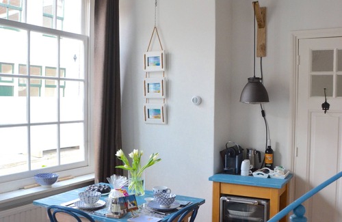 Zierikzee Casa | ¡Romántica casa de vacaciones en el corazón de Zierikzee!