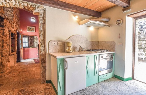 Comano Casa | Casa romántica en Comano (MS) con sauna