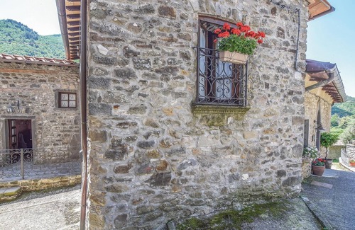 Comano Casa | Casa romántica en Comano (MS) con sauna