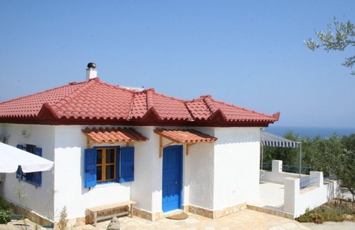 Pylos-Nestoras Casa | Acogedora casa de campo con vistas al mar (línea de aire 30 m) con una hermosa vista