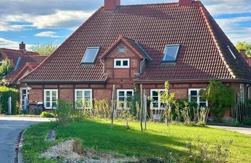 Schashagen Apartamento | Romantic house in charming village