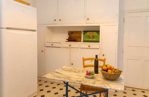 Aghione Cabaña | Casa romántica, piscina privada, zona tranquila y acogedora.