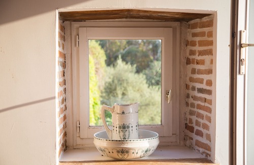 Aghione Cabaña | Casa romántica, piscina privada, zona tranquila y acogedora.