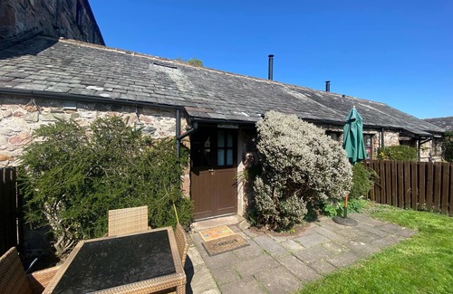 Santon Bridge Casa | Romantic lake district hideaway for 2 plus 4 dogs