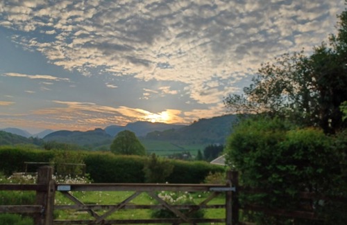 Santon Bridge Casa | Romantic lake district hideaway for 2 plus 4 dogs