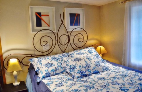 Lake Hill Casa | Romantic, Magical Cottage in Catskills nr Woodstock