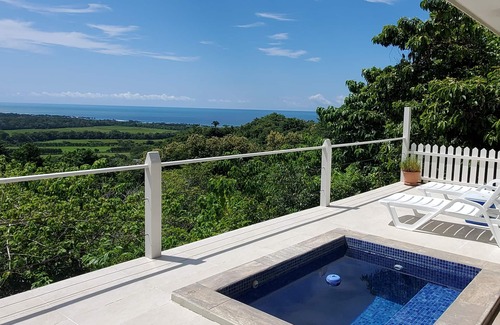 Playa Hermosa Casa | Romántica casa de playa privada: limpia, tranquila y segura, caminata de 200 acres con cascadas