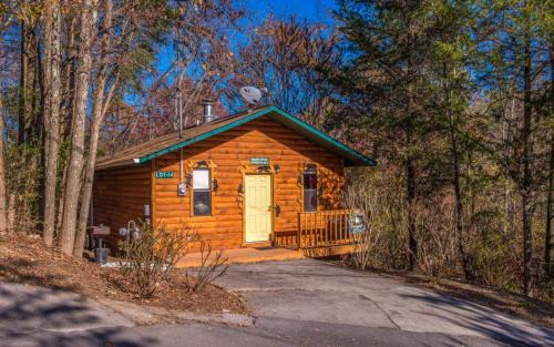 Pigeon Forge Villa | Romantic Retreat