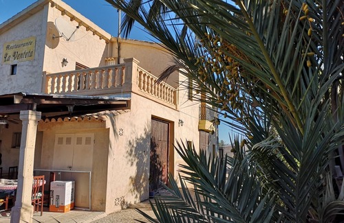Mutxamel Casa | Romantic room with Private Bathroom en suite