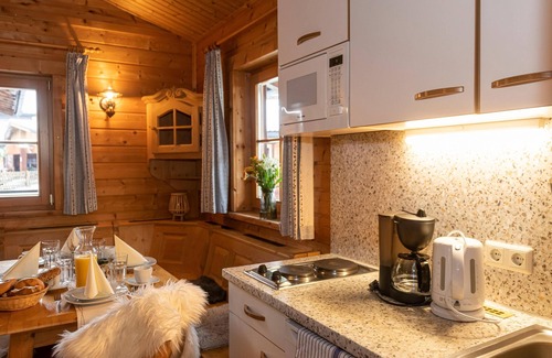 Niederau Chalet De Esquí | Romantic small chalet with fine location