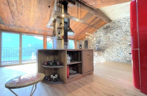 Laglio Casa | Romantic stone house with wide view of Lake Como and Villa Oleandra