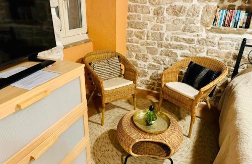 Vrsar Apartamento | Romantic studio old town