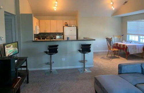 Naperville Condominio | Romantic view