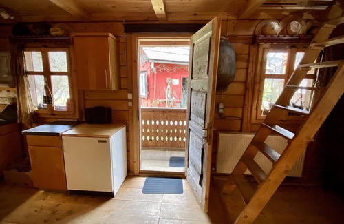 Viseu de Sus Casa | Romántica casa de madera en medio del magnífico paisaje cultural de Maramures
