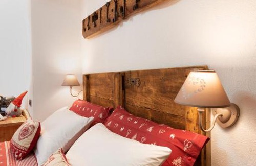 Valtournenche Apartamento | Romantica camera