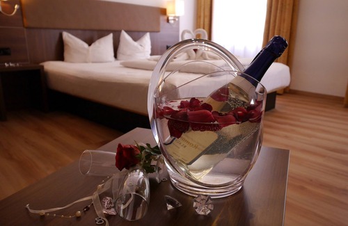 Altstadt Hotel | Romantica Hotel Blauer Hecht