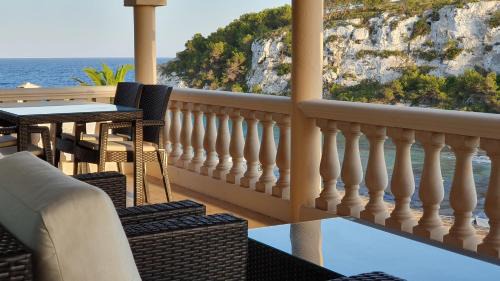 Cala Anguila-Cala Mendia Casa | ROMANTICA Voramar