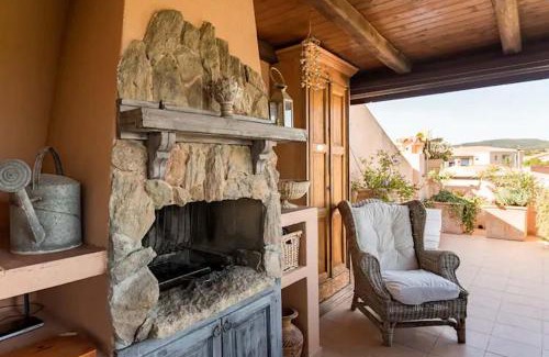 Porto Pozzo Casa | Romantico Appartamento Vista Mare