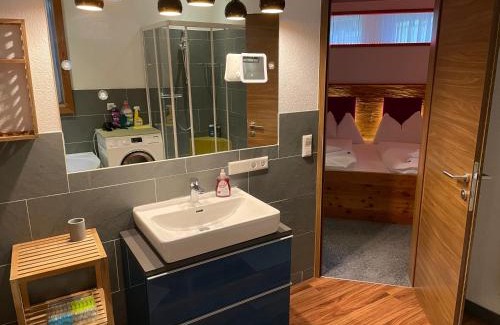 Schildlehen Apartamento | Romantikapartment mit Sommercard