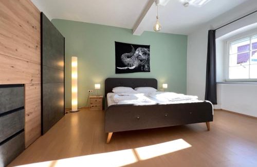 Knielingen Apartamento | Romantisches Kamin-Apartment by Rabe - Gartenabteil, Smart-TV, Netflix