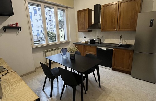 Rozzano Apartamento | Rome 23, apartment in Rozzano