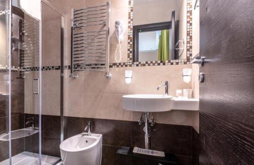 Rione III Colonna Cama Y Desayuno | Rome Kings Suite