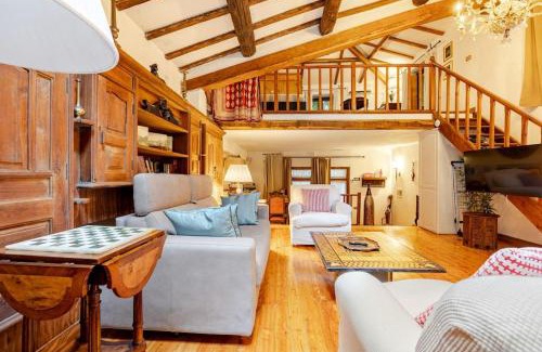 Trastevere Apartamento | Rome's Hidden Gem