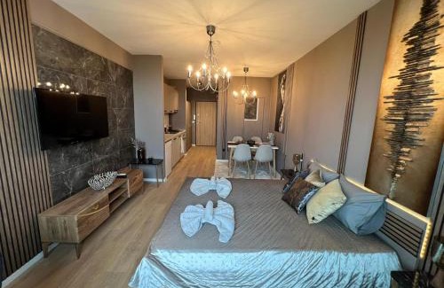 Studentski Grad Apartamento | Rome Stylish apt w Working Space and Paid Parking Spot